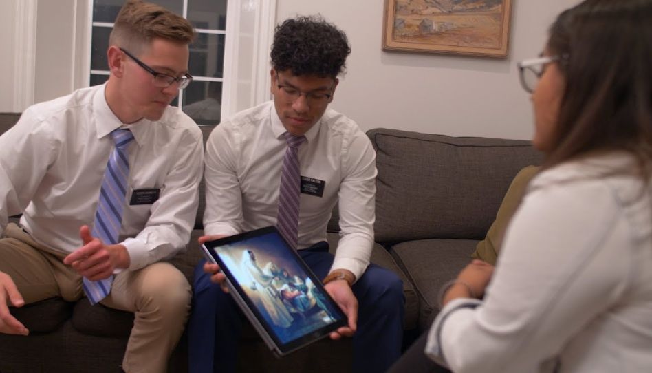 misioneros enseñando