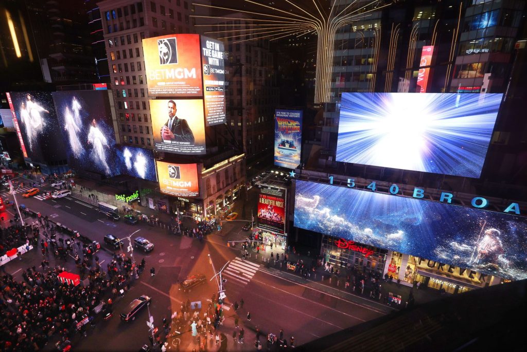 “Ilumina el Mundo” desde Times Square