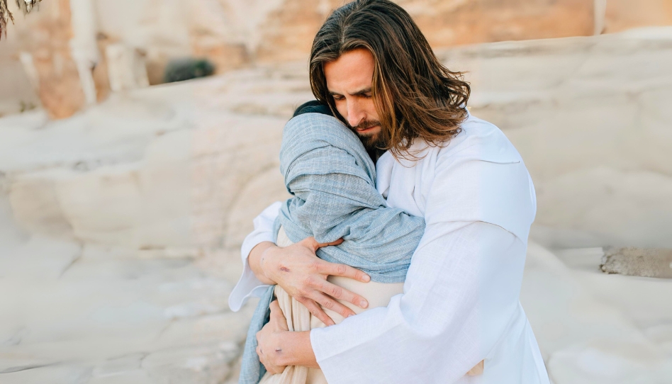 jesus abrazando a una mujer