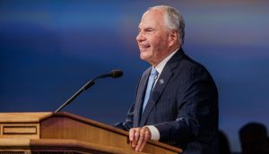 Élder Rasband: 5 palabras clave que fortalecerán tu familia hoy