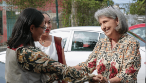 Líderes de la Iglesia de Jesucristo realizan donación a familias de México